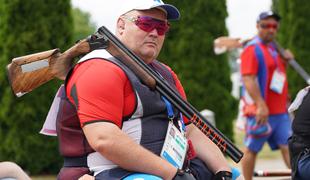 Slovenski strelci v trapu odprli sezono, najboljši med njimi pa Boštjan Maček