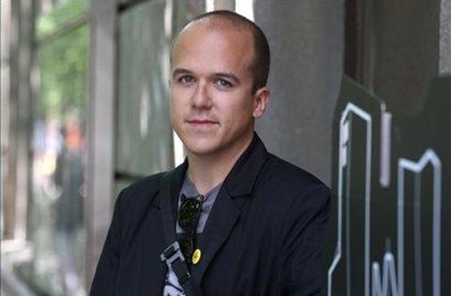 Oglejte si oddajo VIP-mikrofon z Nejcem Gazvodo