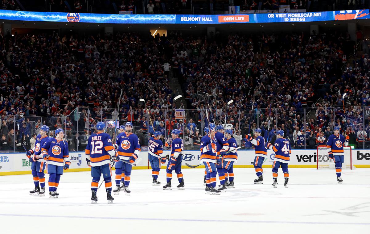 New York Islanders | New York Islanders bodo zadnjo tekmo rednega dela odigrali doma proti Montrealu. S točko bi si zagotovili končnico, tudi v primeru poraza ne bi bili nujno brez možnosti za njo. | Foto Reuters