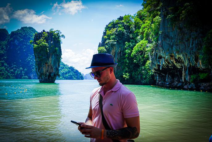 Razkrito: Slovenec, ki zasluži tudi po šest tisoč evrov na dan s kriptovalutami z denarjem drugih