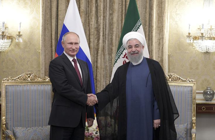 Iranski predsednik Rohani je opozoril Savdsko Arabijo naj omili svojo retoriko, sicer bo čutila njihovo vojaško moč. | Foto: Reuters