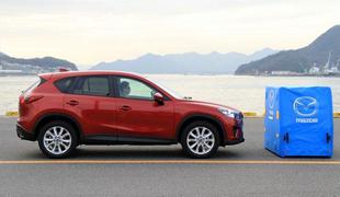 Mazda CX-5 v mestna središča z varnostnim sistemom SCBS