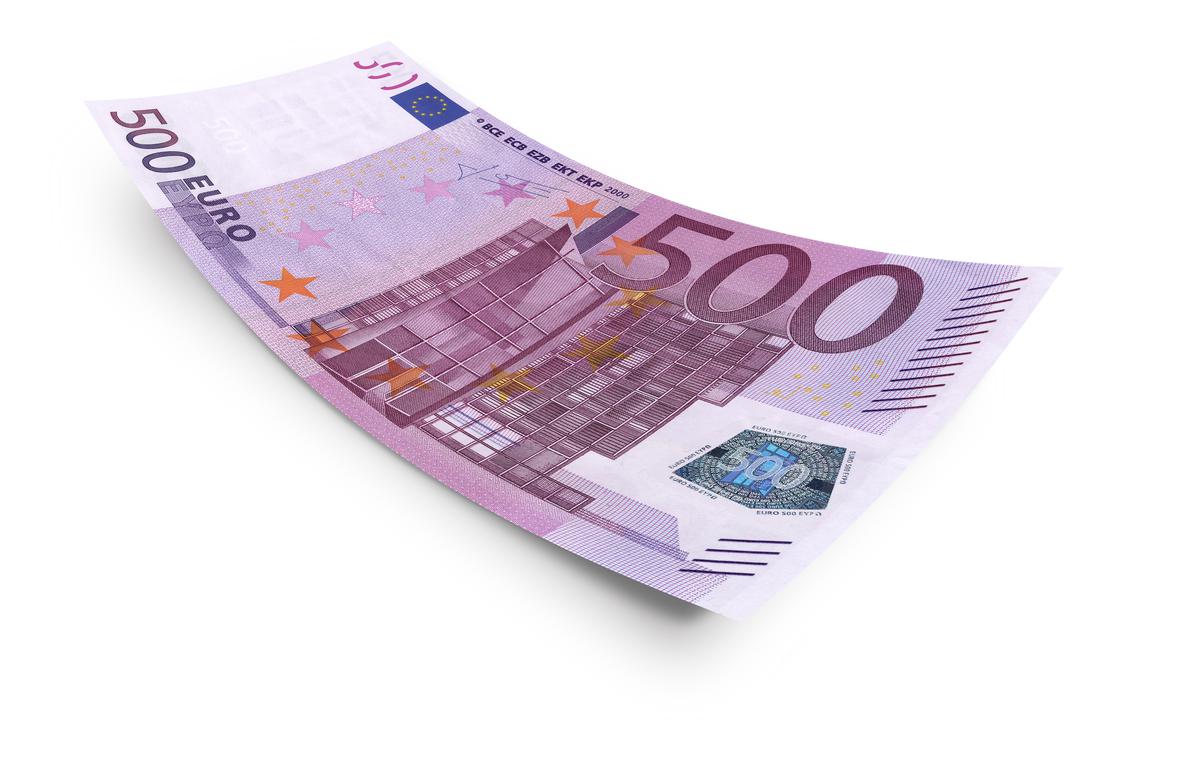 bankovec 500 evro | Foto Shutterstock