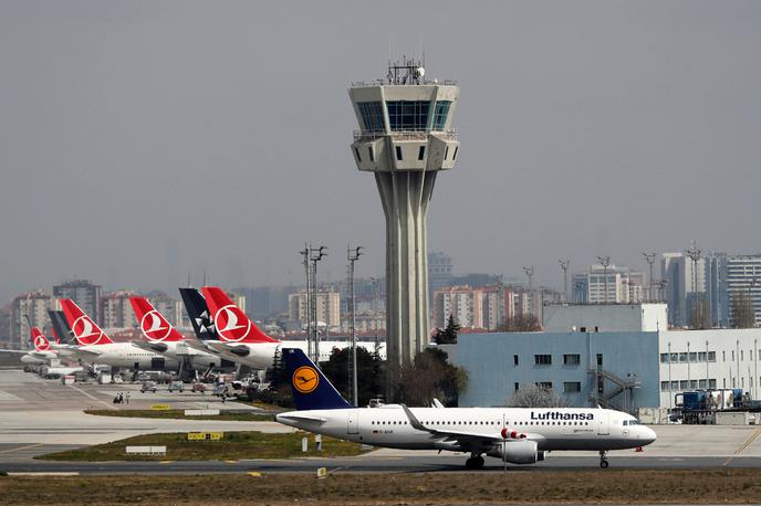 Letališče Ataturk | Leti iz Ljubljane v Istanbul so ta konec tedna okrnjeni. | Foto Reuters