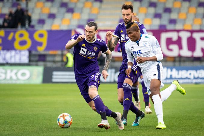 Klinar je v tej sezoni za Maribor zbral deset nastopov v prvi ligi. | Foto: Blaž Weindorfer / Sportida