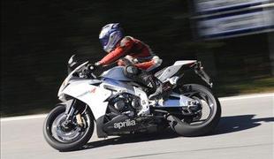 Aprilia RSV4 R