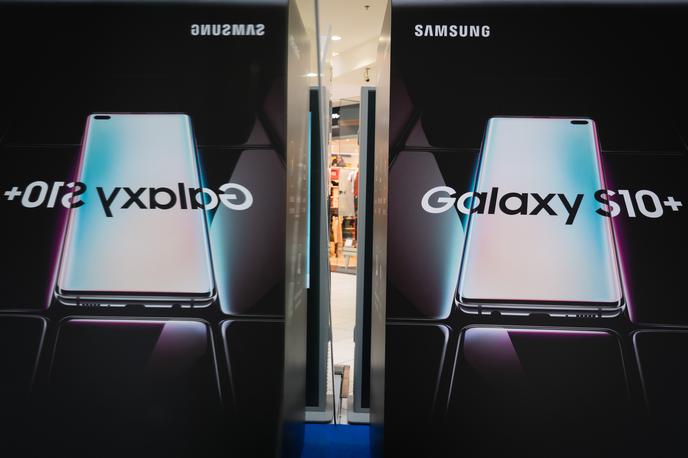 Samsung Galaxy S10, začetek prodaje | Prvi samsungi, ki postopoma že prejemajo Android 10, so iz družine Galaxy S10. | Foto Jan Lukanović