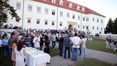 Vino in hrana s priokusom Jamesa Bonda