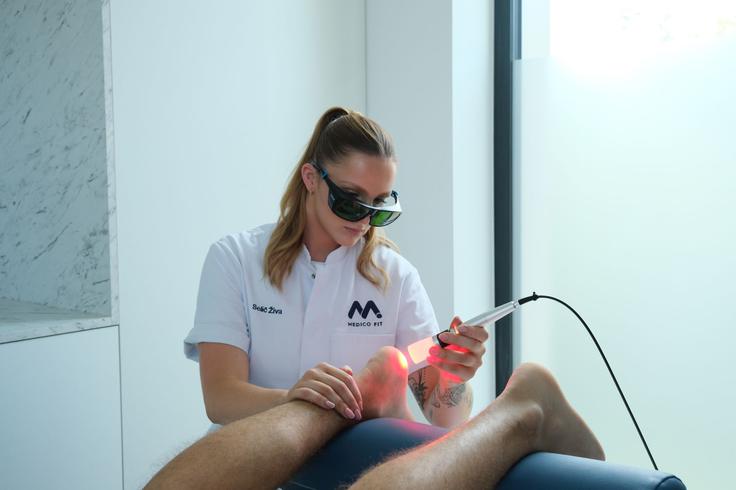 Medicofit_bolečina v peti_laser | Foto: Medicofit