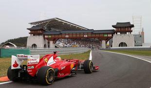Brez panike v Ferrariju - zaostanek le dve desetinki