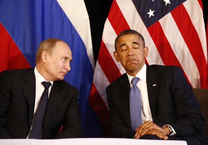 Odhajajoči ameriški predsednik Barack Obama je v zadnjih dnevih svojega vladanja zelo zaostril odnose med Rusijo in ZDA. A Putin se ni ujel v njegovo past in za zdaj še ne priliva dodatnega olja na ogenj. | Foto: Reuters
