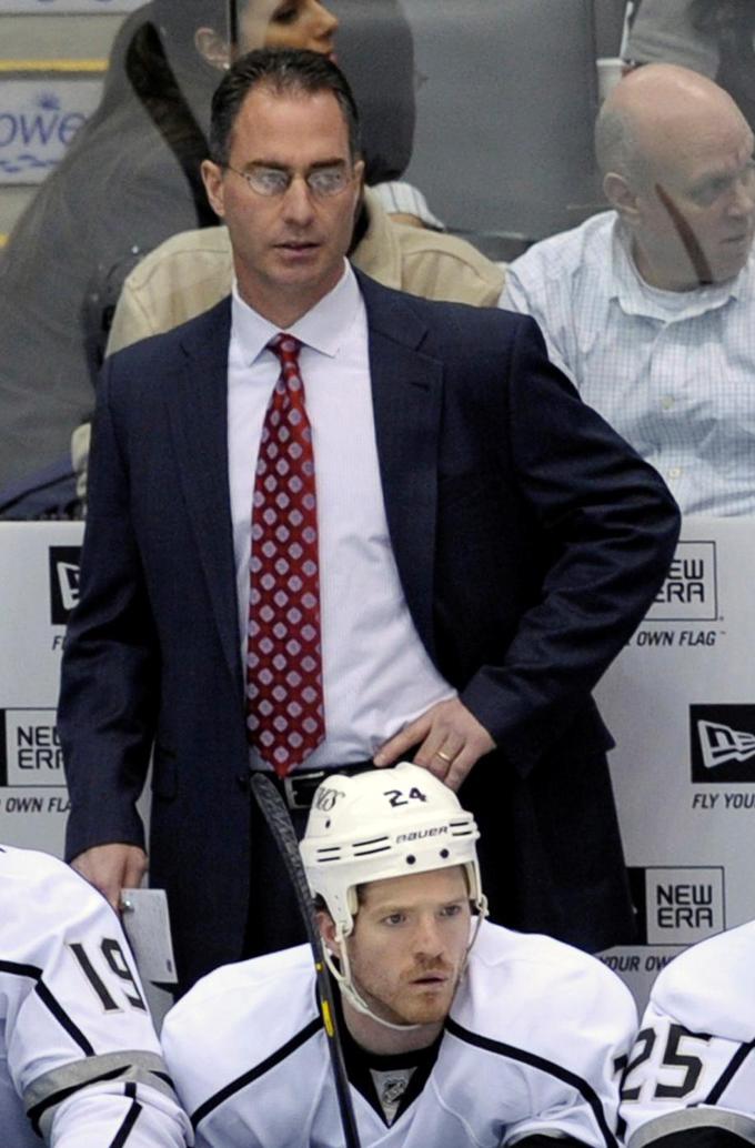 John Stevens dobro ve, kako zahtevno je v ligi NHL zmagovati večer za večerom ... | Foto: Reuters