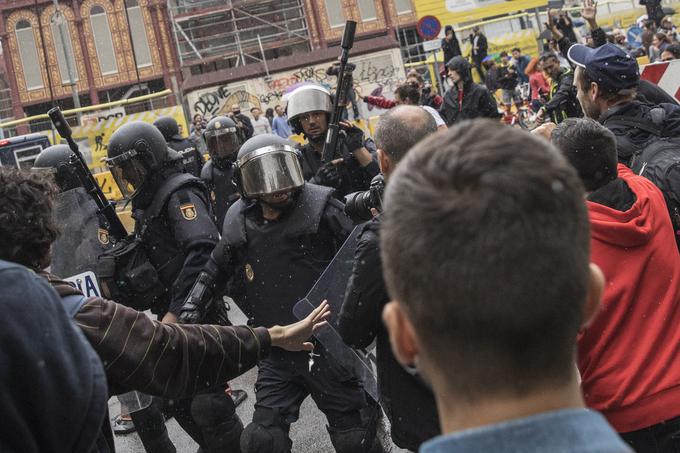 Tega, kar se je zgodilo včeraj, ni pričakoval nihče. Včeraj smo jokali vsi Katalonci, pripoveduje Aurora. | Foto: Guliverimage/Getty Images