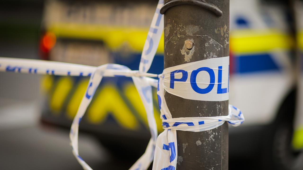 Prebivalce Dolskega ponoči zbudil glasen pok, neznanci so razstrelili bankomat