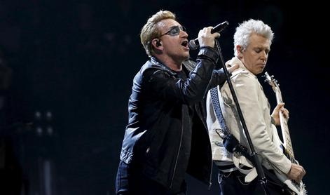 U2 so se v Pariz vrnili z napadeno skupino