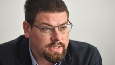 V stavko tudi Počivavškova skupina sindikatov javnega sektorja