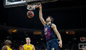 Nesrečen poraz Tobeyja v zadnji sekundi, velika zmaga Zvezde nad Partizanom