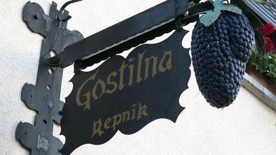 Gostilna Repnik: med tuhinjsko filo in kloštrsko kremšnito