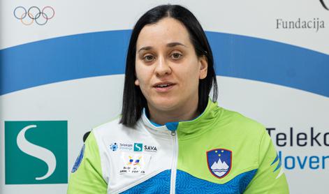 Urška Kuharič in Živa Dvoršak v drugi polovici na SP