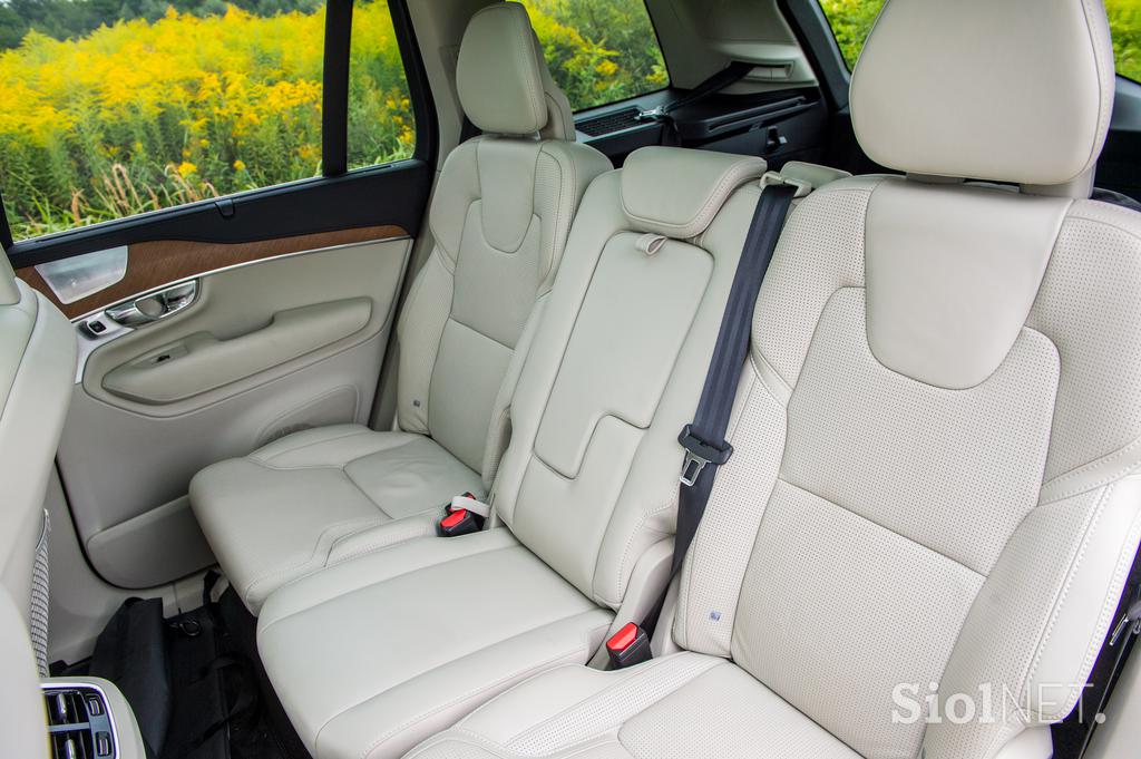Volvo XC90 T8