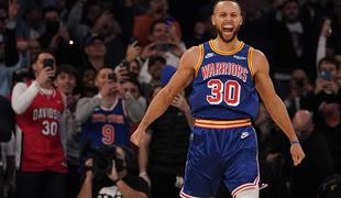 Izjemen rekord v ligi NBA: Curry je postal najboljši vseh časov #video