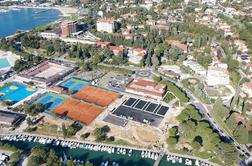Obsežna obnova Športnega parka Portorož se kljub prijavi na inšpektorat bliža koncu