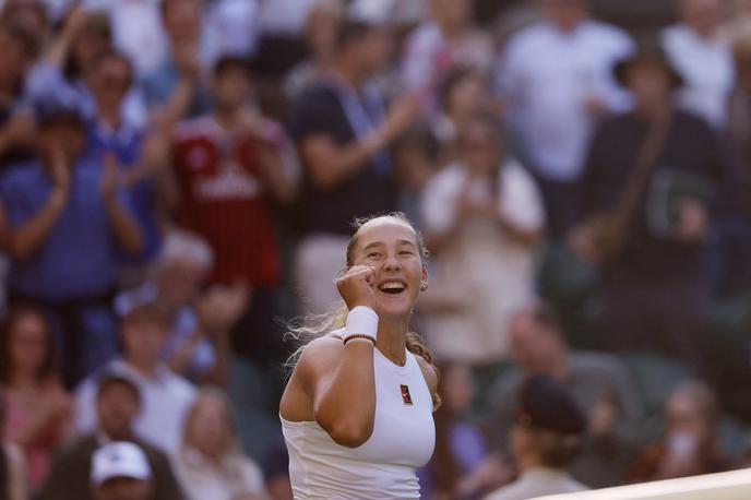 Miraa Andrejeva | Osemnajstletna Mirra Andrejeva si je zagotovila četrtfinale Wimbledona. | Foto Reuters