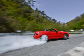 Mercedes SLC - prva vožnja prenovljenega roadsterja