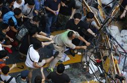 Novi spopadi na ulicah Hongkonga