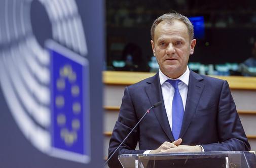 Donald Tusk pred vrhom EU in Turčije v Avstriji pozval k odprtim mejam