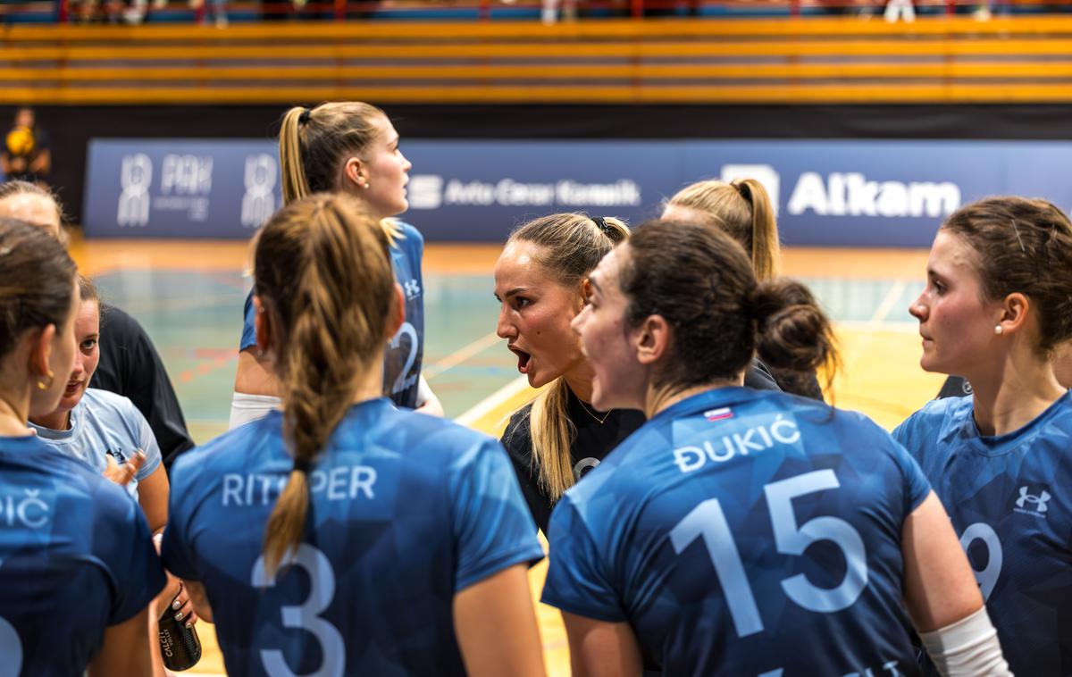 Calcit Volley | Kamničanke v derbiju kroga gostijo prvakinje iz Maribora. | Foto Jan Uršič