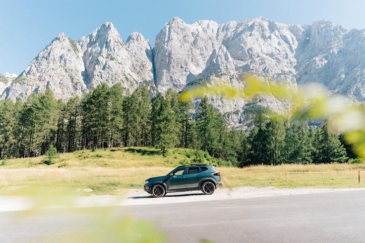 Dacia Duster, Koritnica, Bovec | Foto: Jan Lukanović