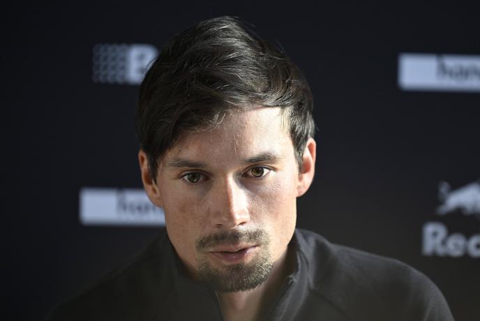 Nova težava za Rogliča pred Vuelto, čas pa neusmiljeno teče