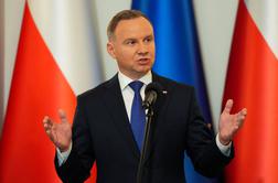 Poljski predsednik napovedal veto na subvencije za javne medije