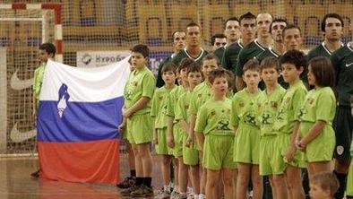 Slovenski malonogometaši z Rusi in Srbi