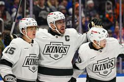 Kopitar zadel, še dve točki in postal bo rekorder