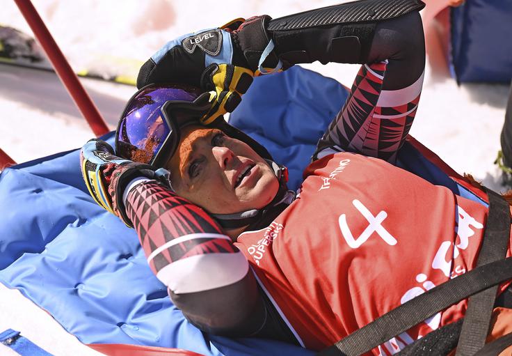 "Tvegati pri 100 km na uro navzdol, se boriti za zmage in medalje, to lahko počneš le, ko si 100-odstoten." | Foto: Guliverimage