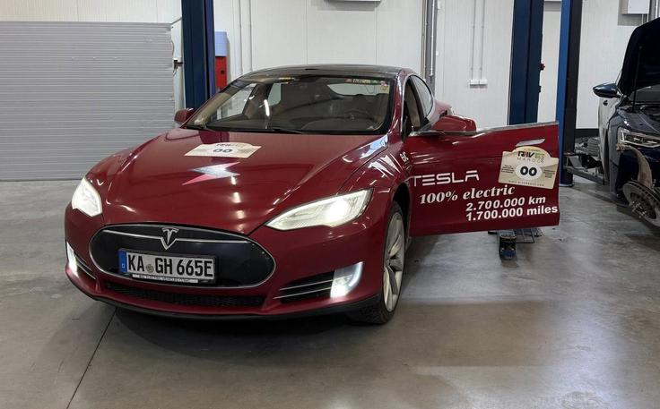 Tesla model S Hansjörg von Gemmingen | Foto: osebni arhiv Hansjörg von Gemmingen