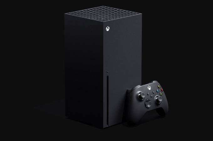 Cena Microsoftove igralne konzole Xbox Series X, zmogljivejše od obeh novincev, bo na evropskem trgu enaka ceni Playstationa 5 z optičnim pogonom. Za vsako od konzol bo treba odšteti 499 evrov. | Foto: Microsoft