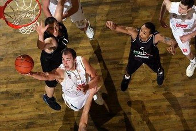 Nacionalka "izgubila" evroligo in Union Olimpijo