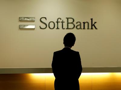 SoftBank v večmilijardni prevzem ameriške družbe DigitalBridge