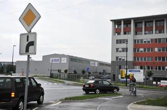 Kdo ima prednost, avtomobilist ali kolesar?