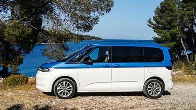 Daljši poletni potep: kombi, za katerega potrebujemo le avtomobilsko vinjeto