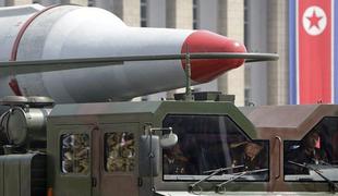 Severna Koreja grozi z balističnimi raketami
