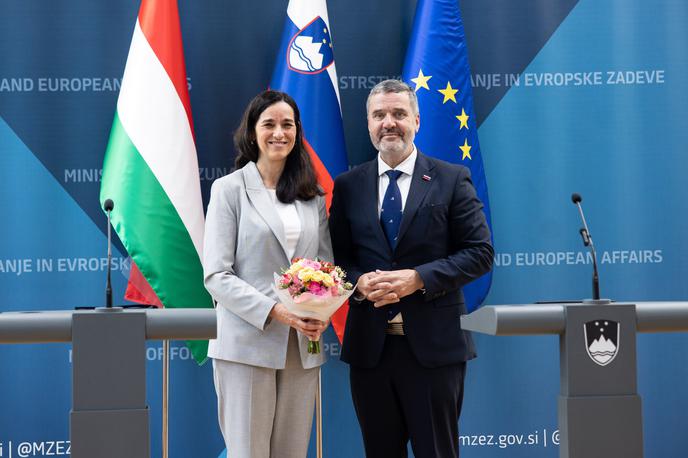 Tone Kajzer | Ministrica in minister sta se zavzela za krepitev gospodarskega sodelovanja. | Foto STA