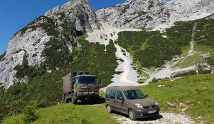 Zaradi Putina vojska na Vršiču postavila radar #foto