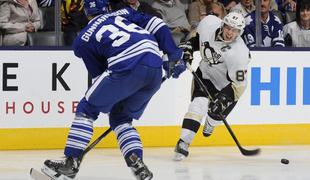 Derbi vzhoda v NHL pripadel Torontu, hat-trick Lecavaliera