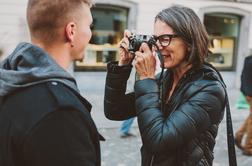 Ulična fotografija: Kako se mladi zabavajo v Ljubljani?