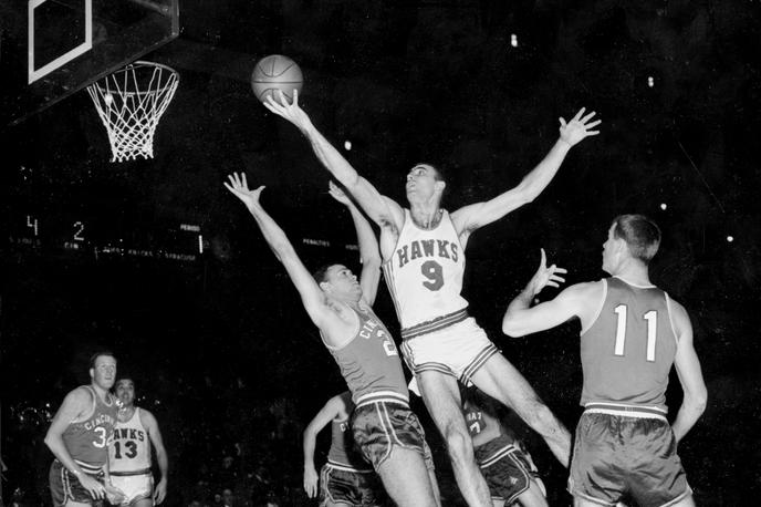 Bob Pettit | Bob Pettit, veliki zvezdnik lige NBA v petdesetih letih prejšnjega stoletja, je umrl v 95. letu starosti. Bil je prvi prejemnik nagrade za najkoristnejšega igralca (MVP) . | Foto Guliverimage