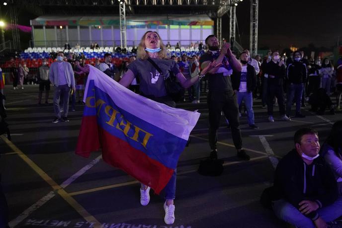 Moskva navijači | Moskovski župan Sergej Sobjanin je sporočil, da bo Moskva zaprla navijaške cone na evropskem prvenstvu v nogometu in prepovedala druženje več kot tisoč ljudi. | Foto Guliverimage